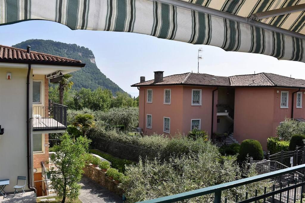 Appartamento I Cocai Garda  Bagian luar foto